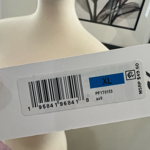 Purple Calvin Klein Performance crop top size XL - Picture 9 of 10